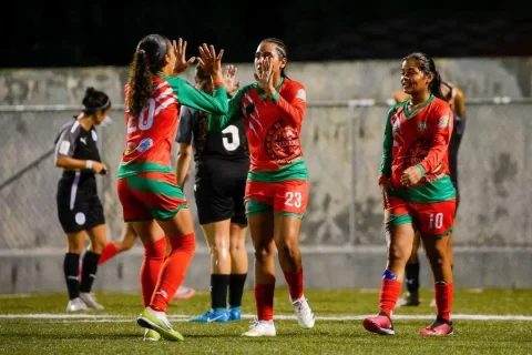 Liga Femenina de Fútbol de Panamá LFF: Mario Méndez se enfrenta a Santa Fe en la final LFF