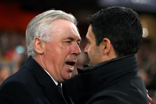 Carlo Ancelotti y Mikerl Arteta (Photo by Justin Setterfield/Getty Images)