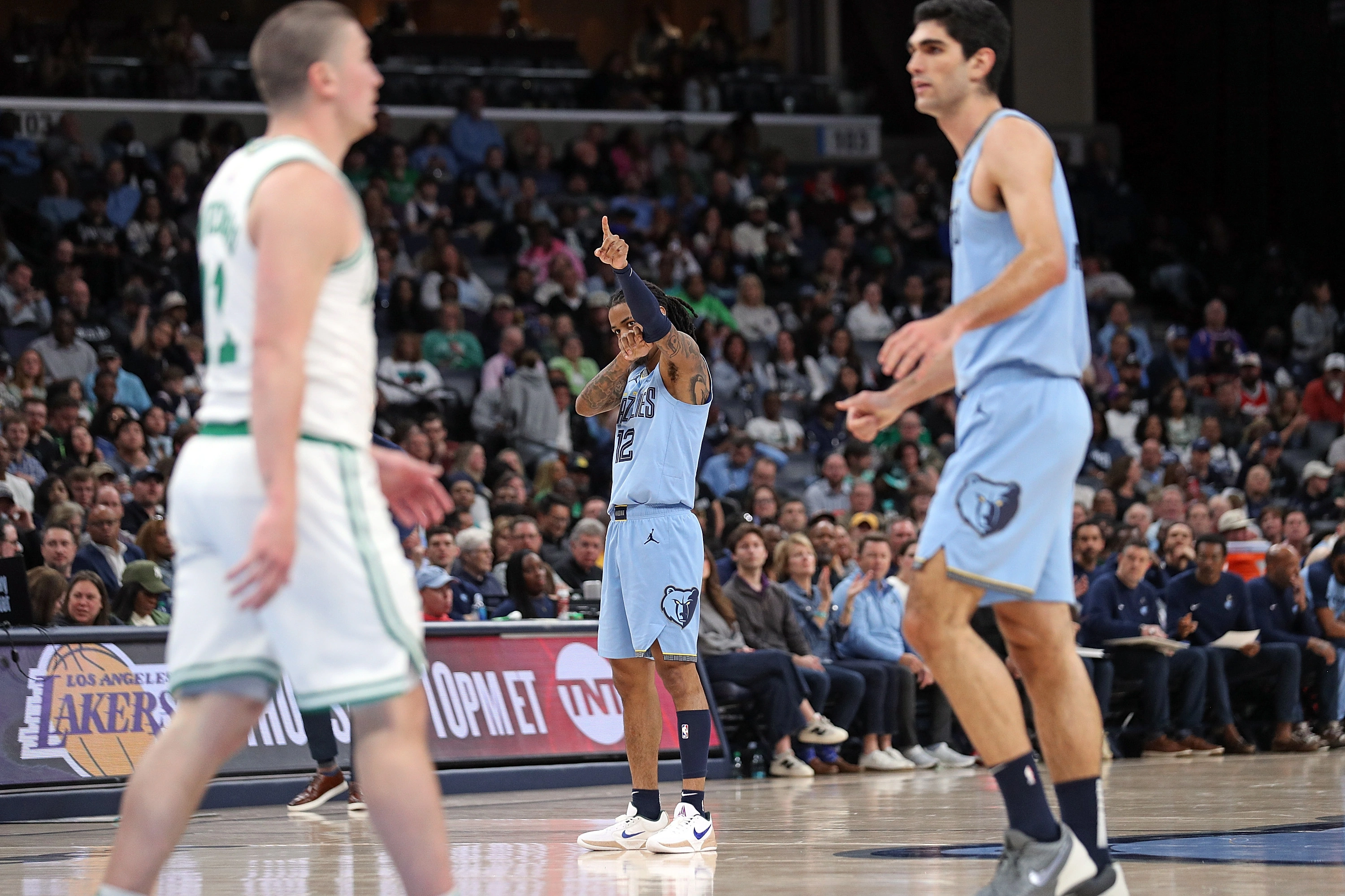 Ja Morant(Photo by Justin Ford/Getty Images)