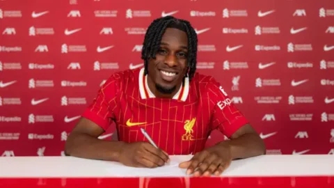 Jereme Frimpong, nuevo jugador del Liverpool