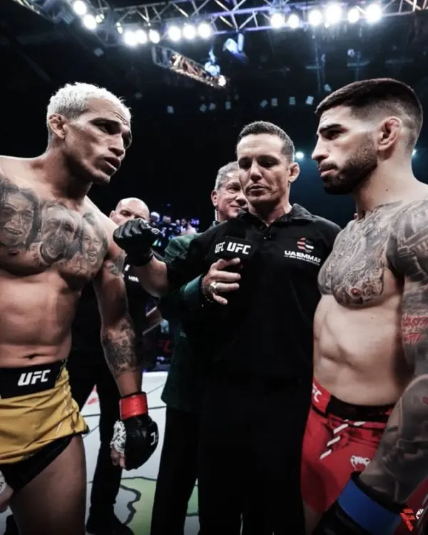 Charles Oliveira vs Ilia Topuria