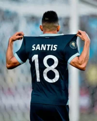 Óscar Santis, delantero de Guatemala