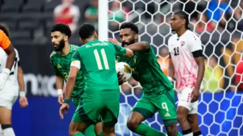 Arabia Saudita clasifica cuartos de final de la Copa Oro
