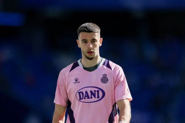 Joan García (Photo by Judit Cartiel/Getty Images)