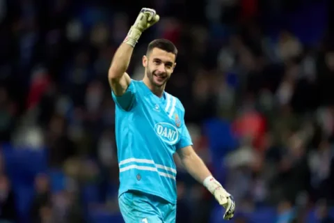 Joan García (Photo by Alex Caparros/Getty Images)