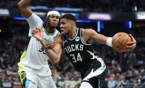 Myles Turner se va de Indiana y firma con los Milwaukee Bucks Giannis Antetokounmpo vs Myles Turner (Photo by Andy Lyons/Getty Images)