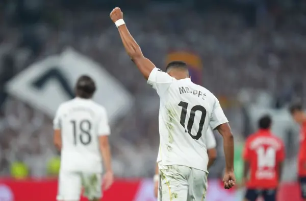 Mbappé desafía a la maldición del ‘10’ en el Real Madrid (Photo by Angel Martinez/Getty Images)
