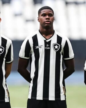 Ascenso meteórico, el panameño Kadir Barría recibe el llamado al primer equipo de Botafogo Kadir Barria