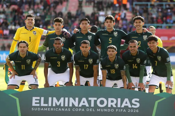 ¿Qué debe hacer Bolivia para clasificar al repechaje? Selección de Bolivia(Photo by Gaston Brito Miserocchi/Getty Images)