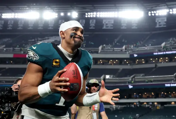 (Photo by Emilee Chinn/Getty Images)