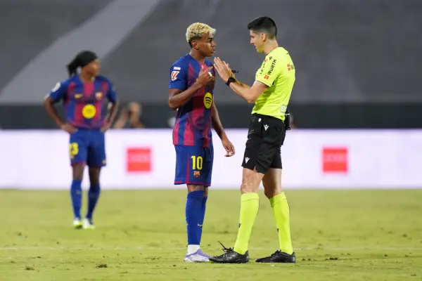 Lamine Yamal responde a Flick: “En Vallecas no hubo egos" Photo by Angel Martinez/Getty Images